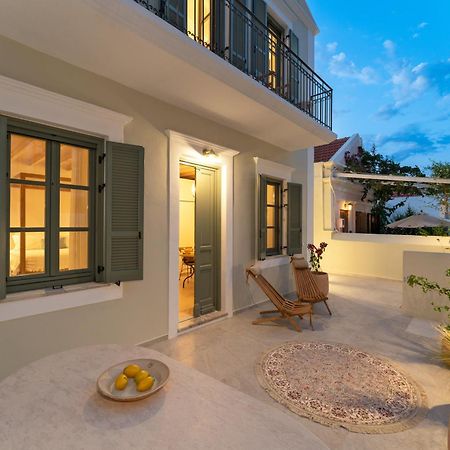 Nisomar Suites Simi Dış mekan fotoğraf
