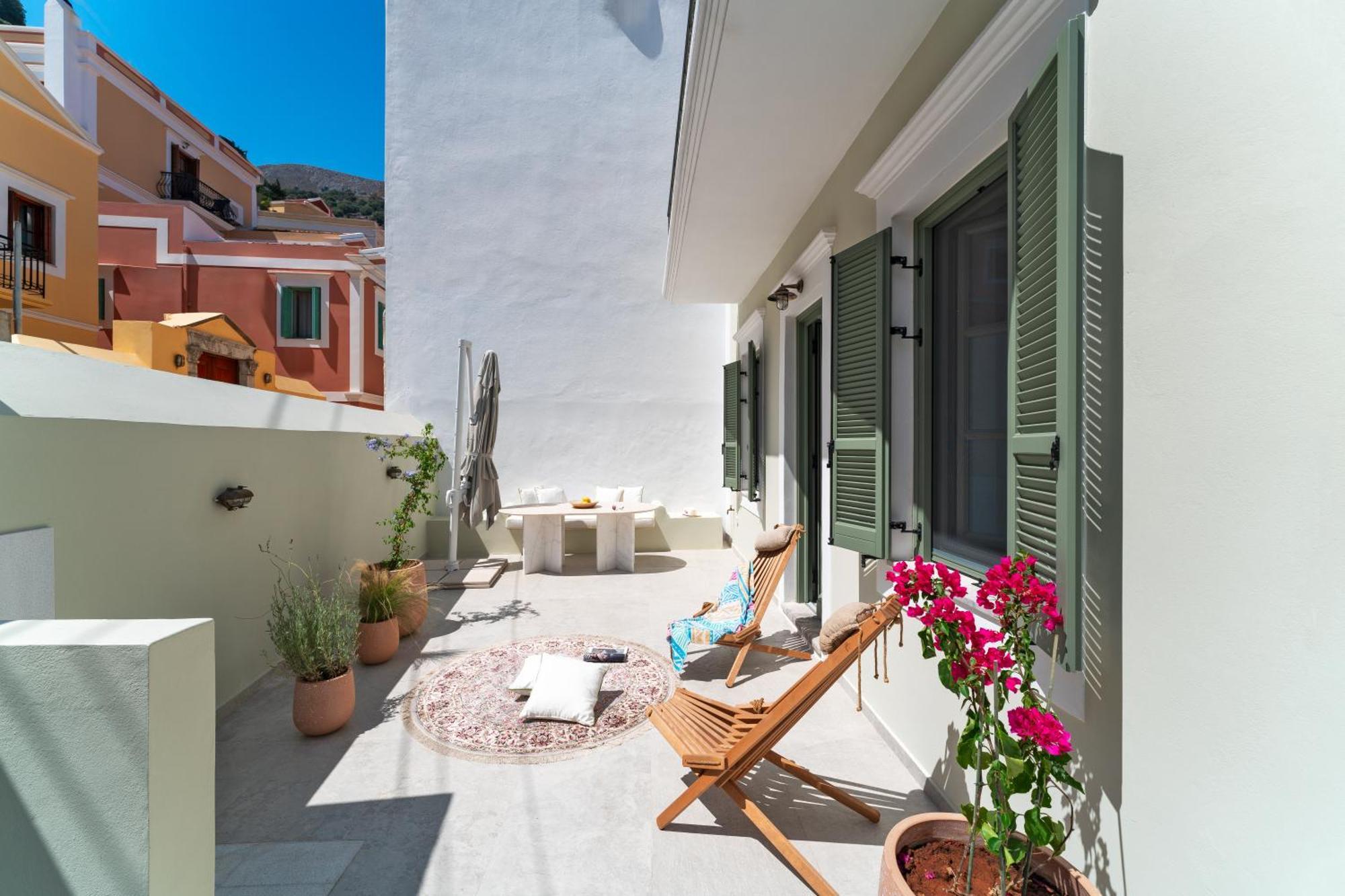 Nisomar Suites Simi Dış mekan fotoğraf