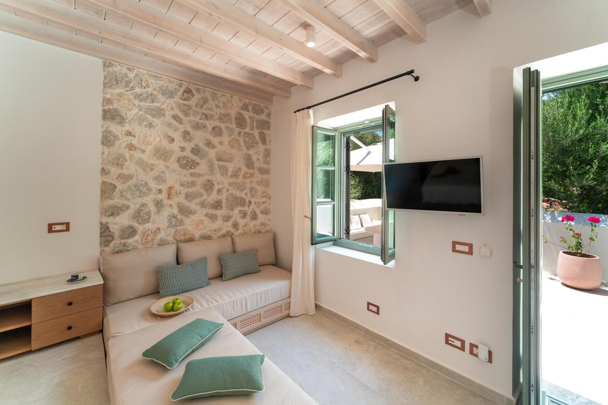 Nisomar Suites Simi Dış mekan fotoğraf
